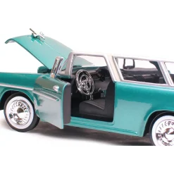 1955 Chevy Nomad 1:24 Scale Diecast Model by Motormax