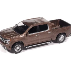 2019 Chevy Silverado High Country - Oakwood Metallic 1:64 Scale Diecast Model Car by Auto World