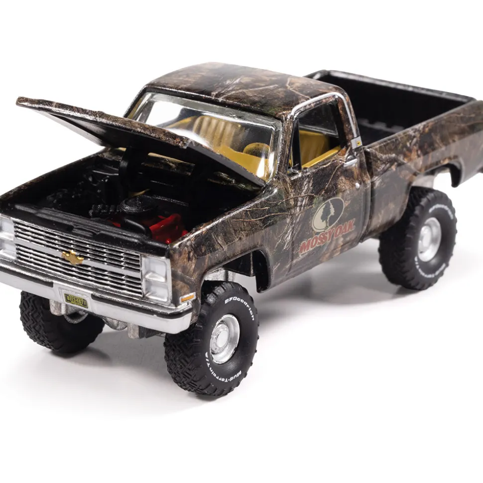 1983 Chevy Silverado Mossy Oak - Mossy Oak Country DNA Camo 1:64 Scale Diecast Model Truck by Auto World