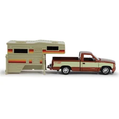 1992 Chevy 454 SS Pickup With Slide-In Camper 1:24 Scale by Motormax