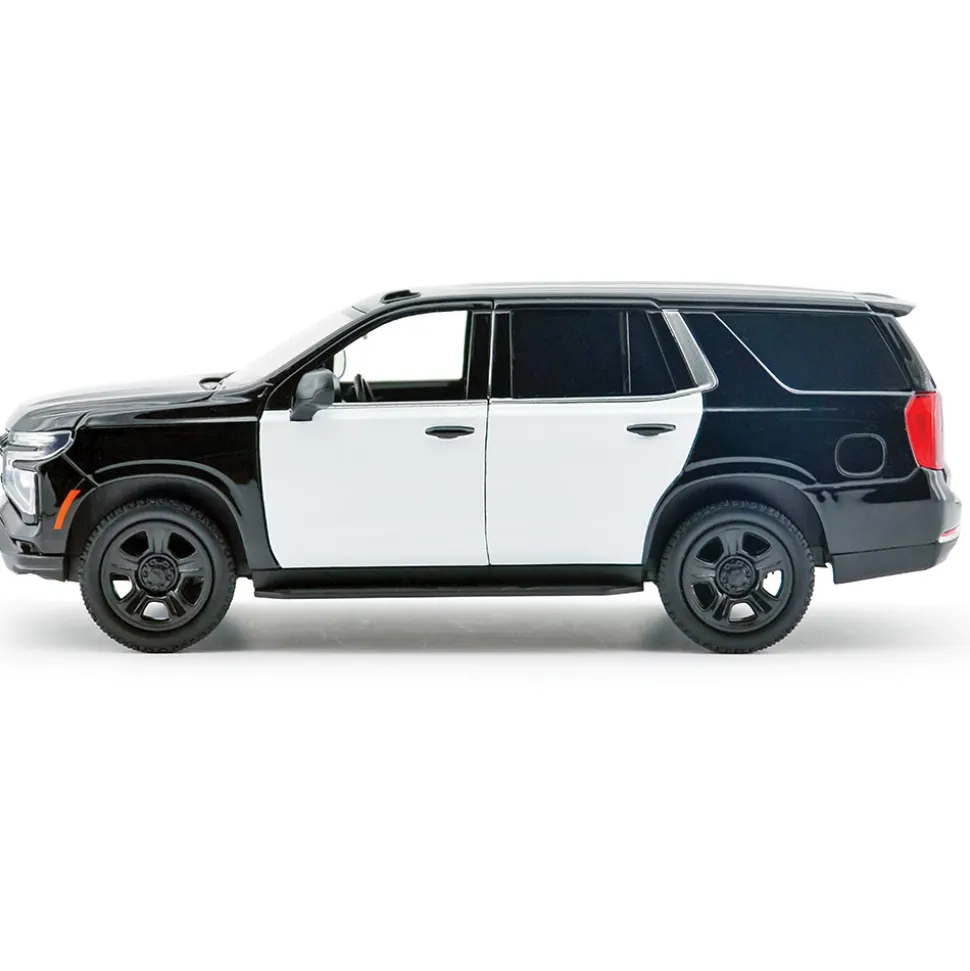 2025 Chevy Tahoe PPV Builder Kit - Black & White 1:24 Scale Diecast Model Truck by Motormax