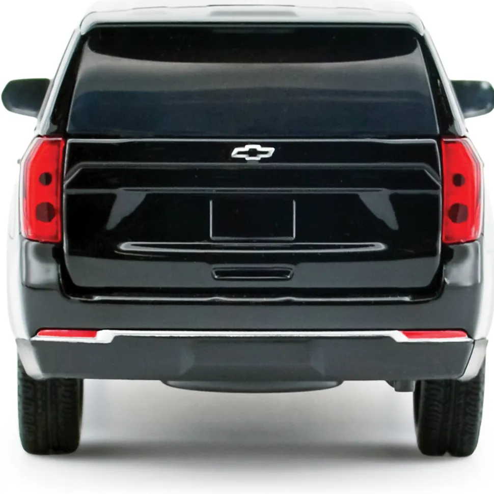 2025 Chevy Tahoe PPV Builder Kit - Black & White 1:24 Scale Diecast Model Truck by Motormax