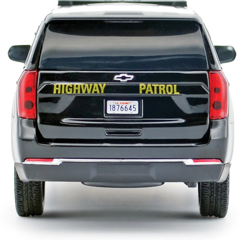 2025 Chevy Tahoe PPV - CHP - Black & White 1:24 Scale Diecast Model Truck by Motormax