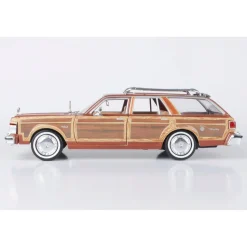 1979 Chrysler LeBaron Town & Country-Sable Tan 1:24 Scale Diecast Model Car by Motormax