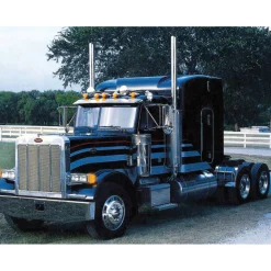 Classic Peterbilt 378 1/24 Kit 1:24 Scale Plastic Model Kit by Italeri