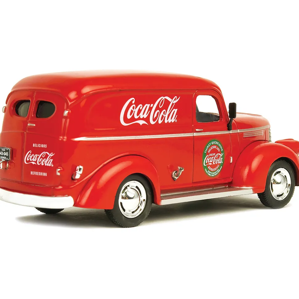 1945 Coca-Cola Chevrolet Delivery Van All Other Scales Scale Diecast Model by Motor City Classics