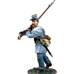 Confederate Texas Brigade Advancing No.2 1/30 Figure William Britain (31261) 1:30 scale Metal by William Britain