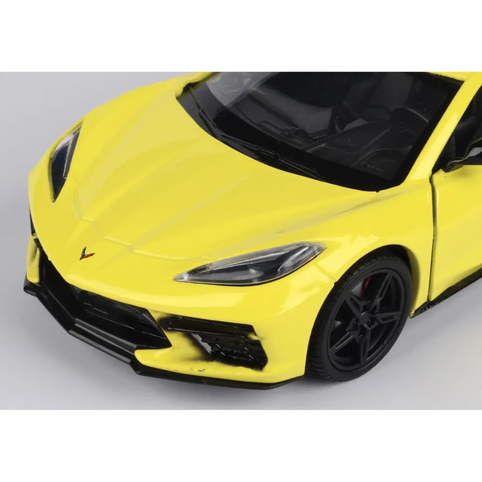 2020 Corvette C8 - Yellow 1:24 Scale Diecast Model Car by Motormax