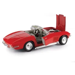 1967 Corvette - Red 1:24 Scale Diecast Model Car by Motormax