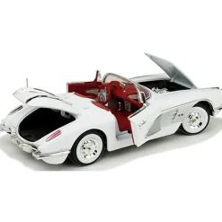 1958 Corvette - white 1:18 Scale Diecast Model by Motormax