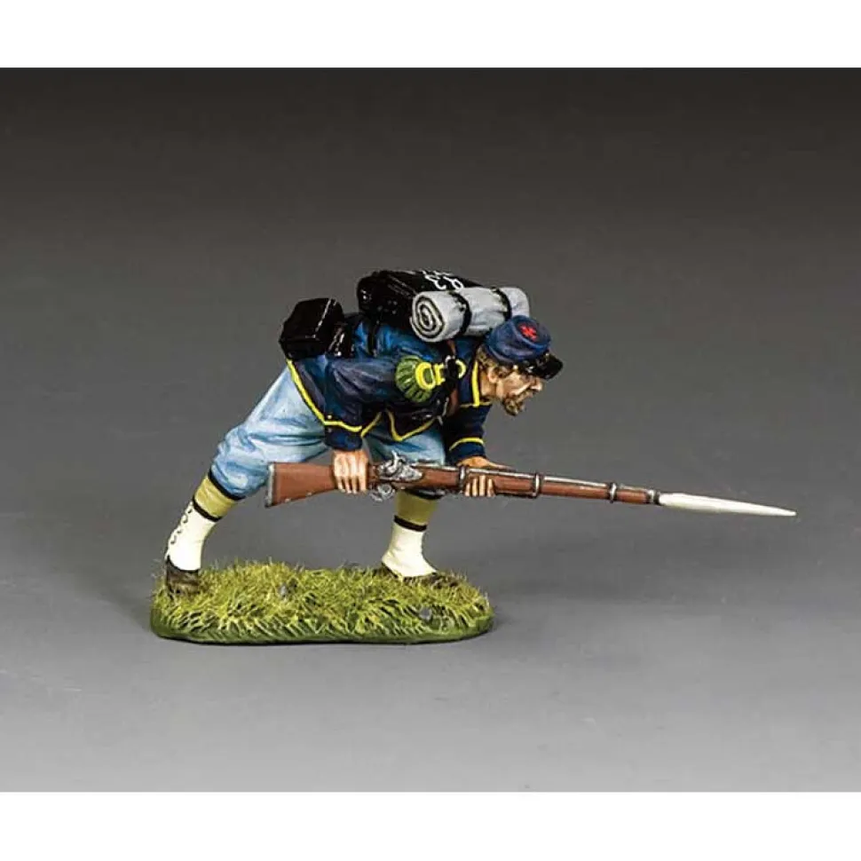 Crouching Advancing 1/30 Figure - CW132 1:30 Scale Metal by King and Country