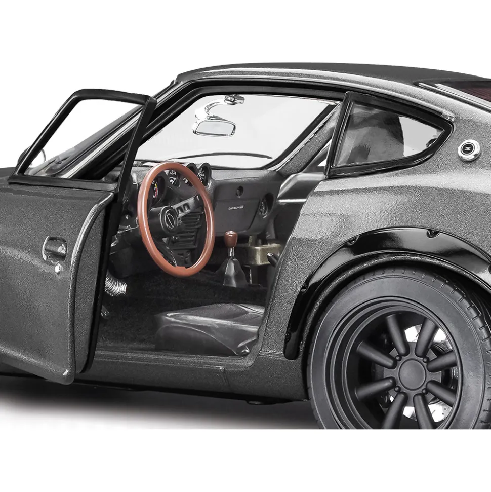 1971 Datsun 240Z Widebody - Dark Gray 1:18 Scale Diecast Model Car by Sunstar