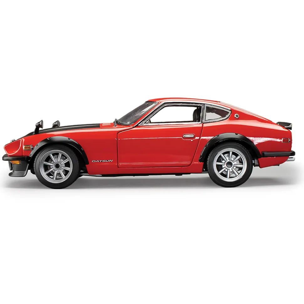 1971 Datsun 240Z Widebody - Red 1:18 Scale Diecast Model Car by Sunstar