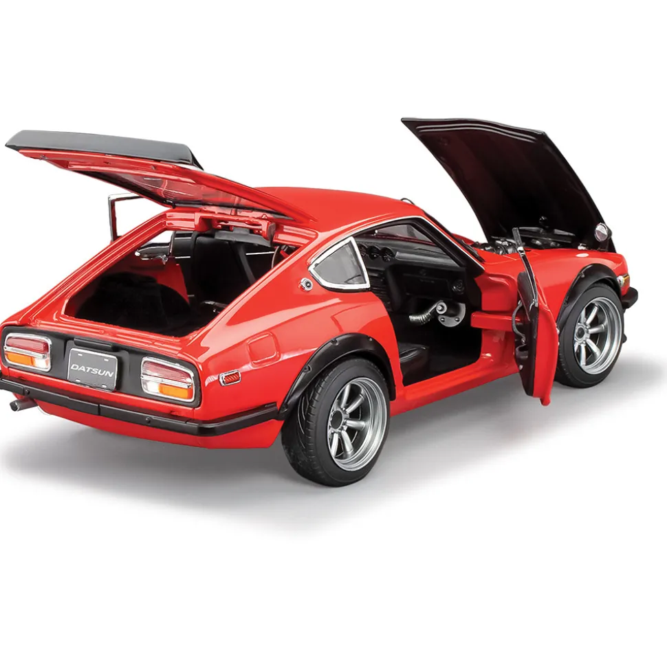 1971 Datsun 240Z Widebody - Red 1:18 Scale Diecast Model Car by Sunstar