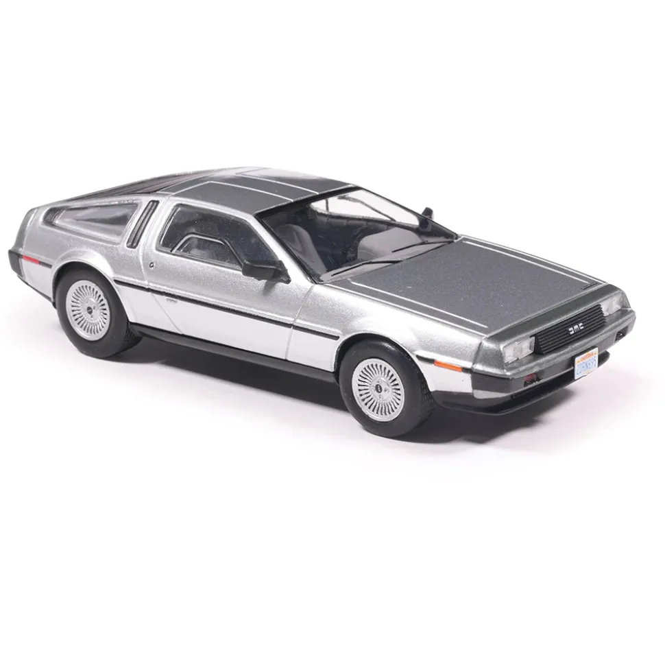 1981 DeLorean DMC-12 - Silver 1:43 Scale Diecast Model Car by IXO Models