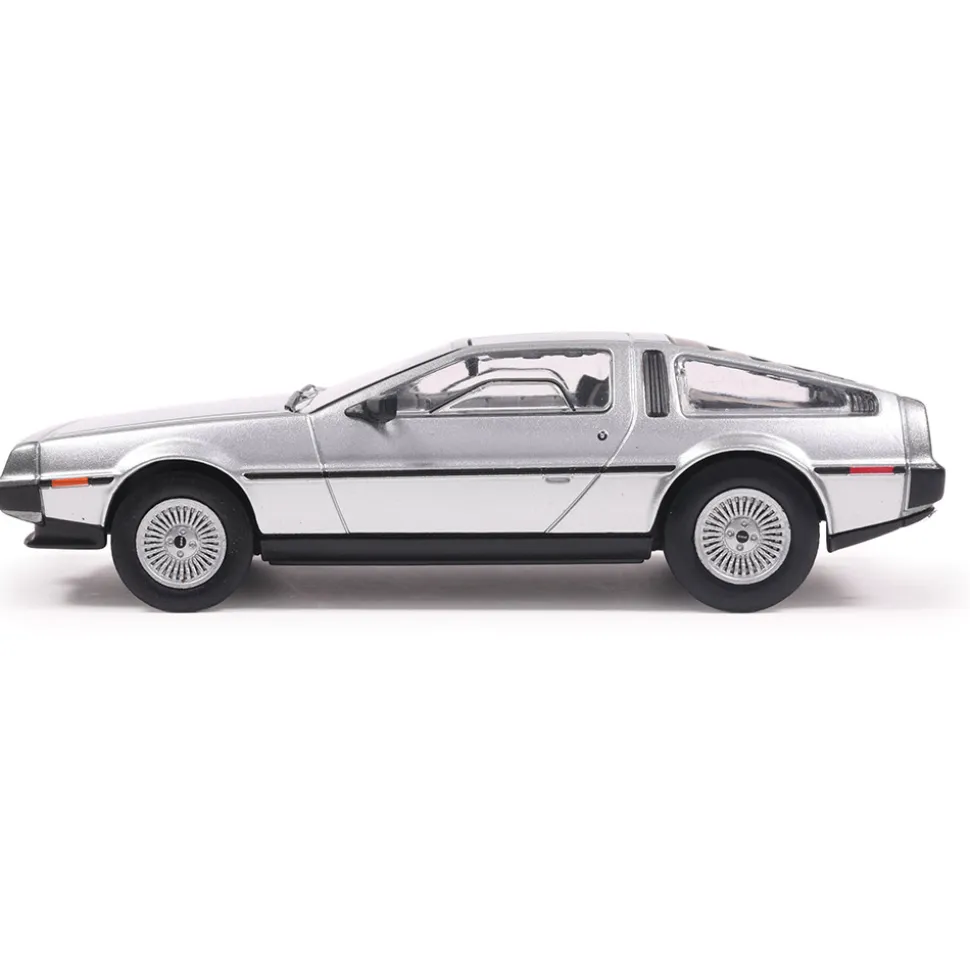 1981 DeLorean DMC-12 - Silver 1:43 Scale Diecast Model Car by IXO Models