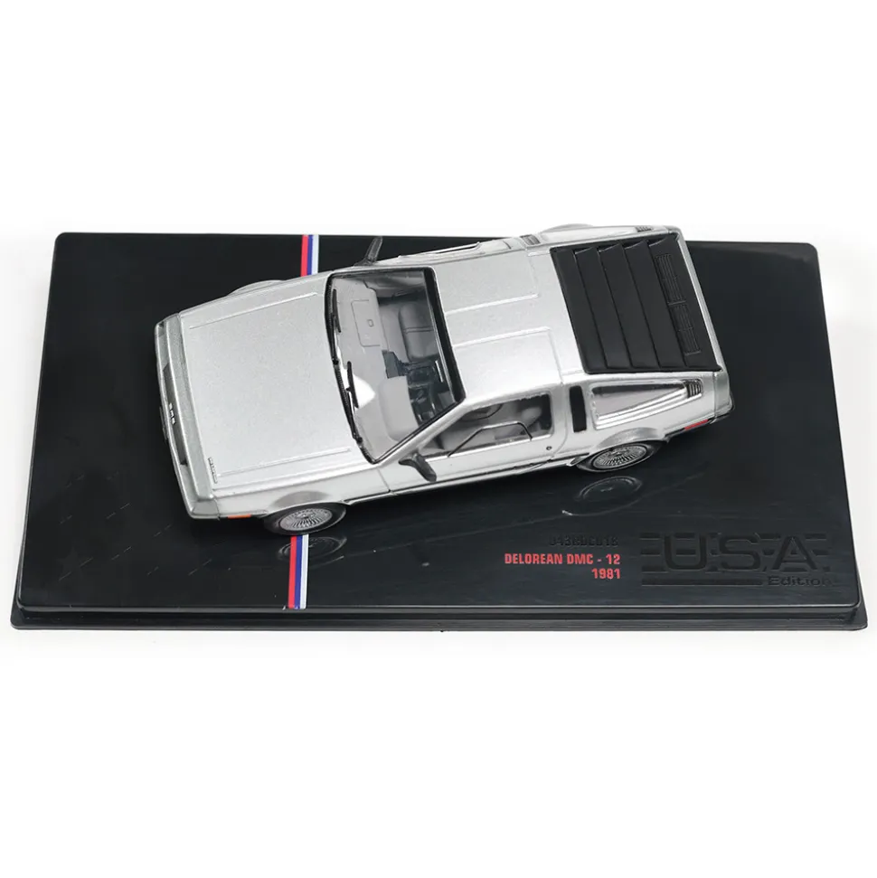 1981 DeLorean DMC-12 - Silver 1:43 Scale Diecast Model Car by IXO Models