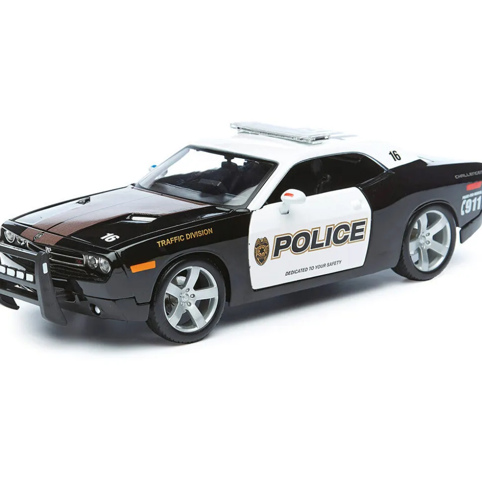 2006 Dodge Challenger Concept - Police - B&W 1:18 Scale Diecast Model Car by Maisto