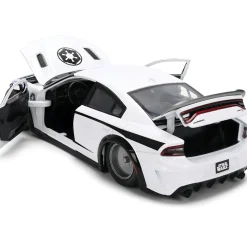 2015 Dodge Challenger Hellcat w/Stormtrooper Figure 1:24 Scale Diecast Model Car by Jada Toys