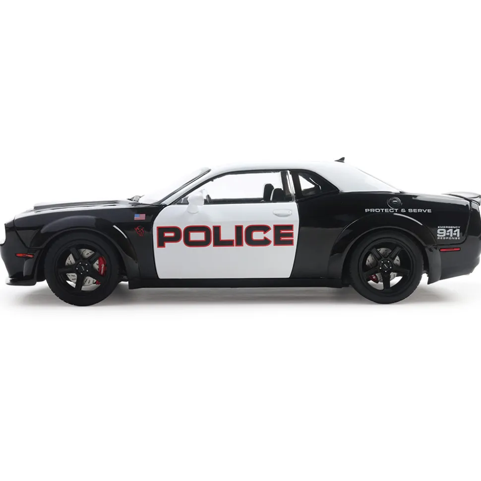 2023 Dodge Challenger R/T Scat Pack Widebody - Highway Police 1:18 Scale Diecast Model Car by Solido