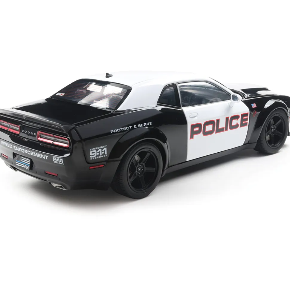 2023 Dodge Challenger R/T Scat Pack Widebody - Highway Police 1:18 Scale Diecast Model Car by Solido