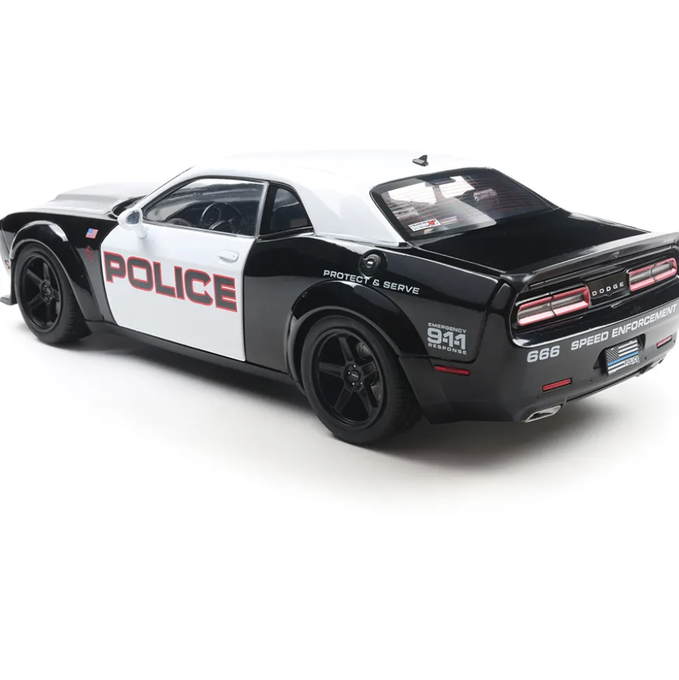 2023 Dodge Challenger R/T Scat Pack Widebody - Highway Police 1:18 Scale Diecast Model Car by Solido