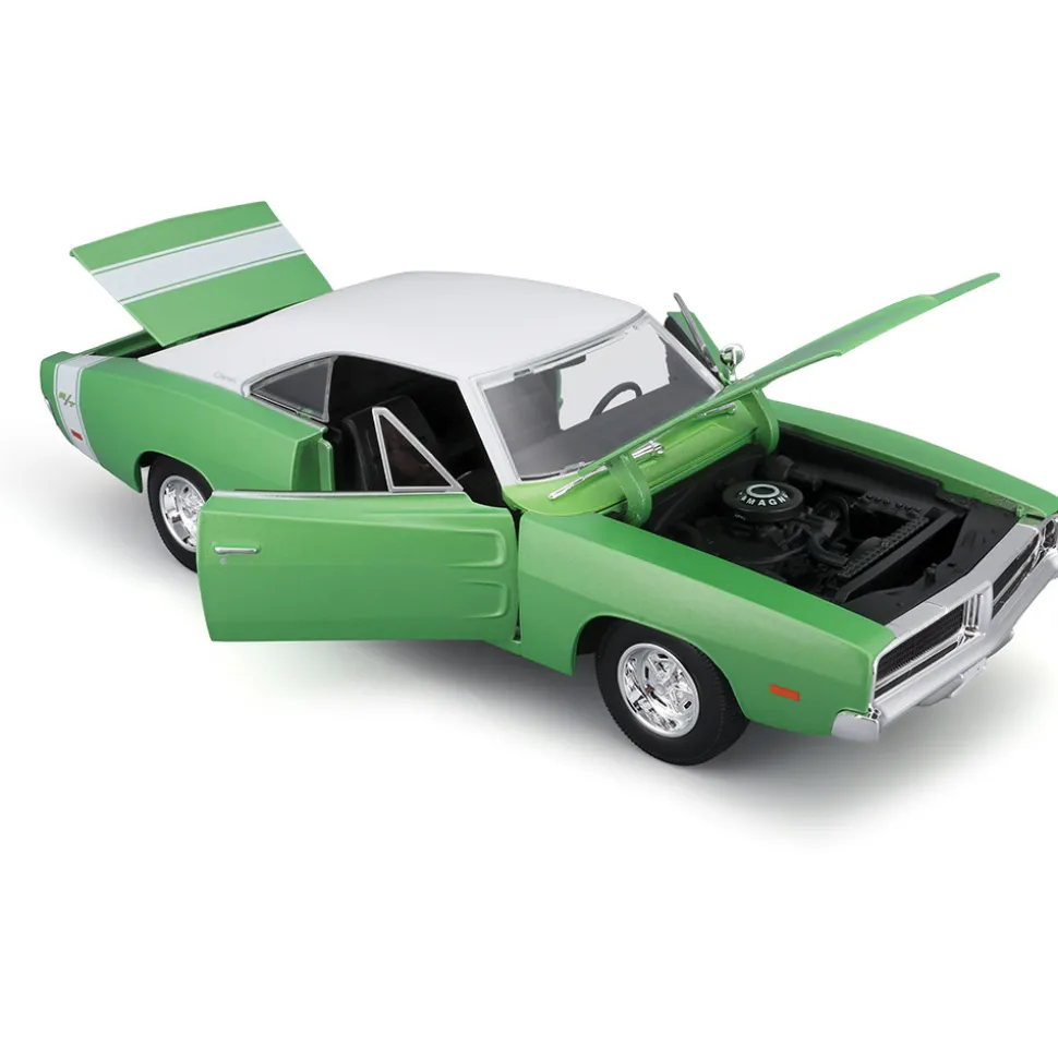 1969 Dodge Charger R/T - Green 1:18 Scale Diecast Model Car by Maisto