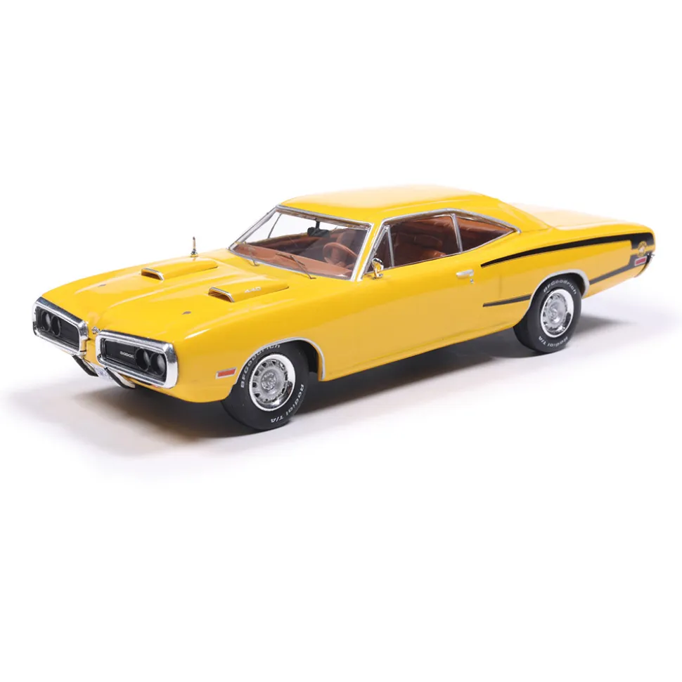 1970 Dodge Coronet Super Bee - Top Banana 1:43 Scale Diecast Model Car by IXO Models