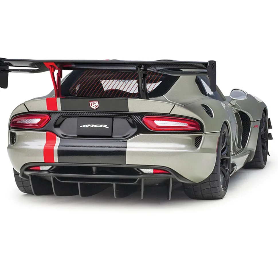 2017 Dodge Viper GTS-R Commemorative Edition ACR - Bullet Silver Metallic w/Black Stripes 1:18 Scale Diecast Model Car by AutoArt