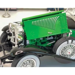 1934 DUESENBERG DUAL COWL PHAETON 1:18 Scale Diecast Model Car by Signature Models