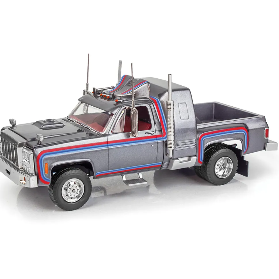 El Jefe 1979 GMC C-35 Dooley 1:25 Scale Plastic Model Kit by Revell