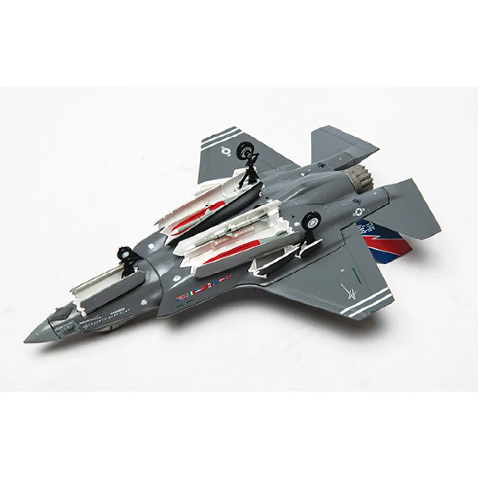 F-35A 1/72 Die Cast Model 1:72 Scale by Air Force 1