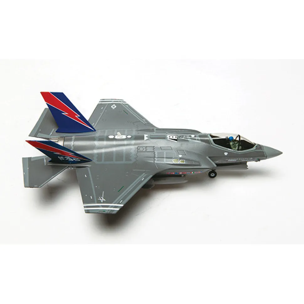 F-35A 1/72 Die Cast Model 1:72 Scale by Air Force 1