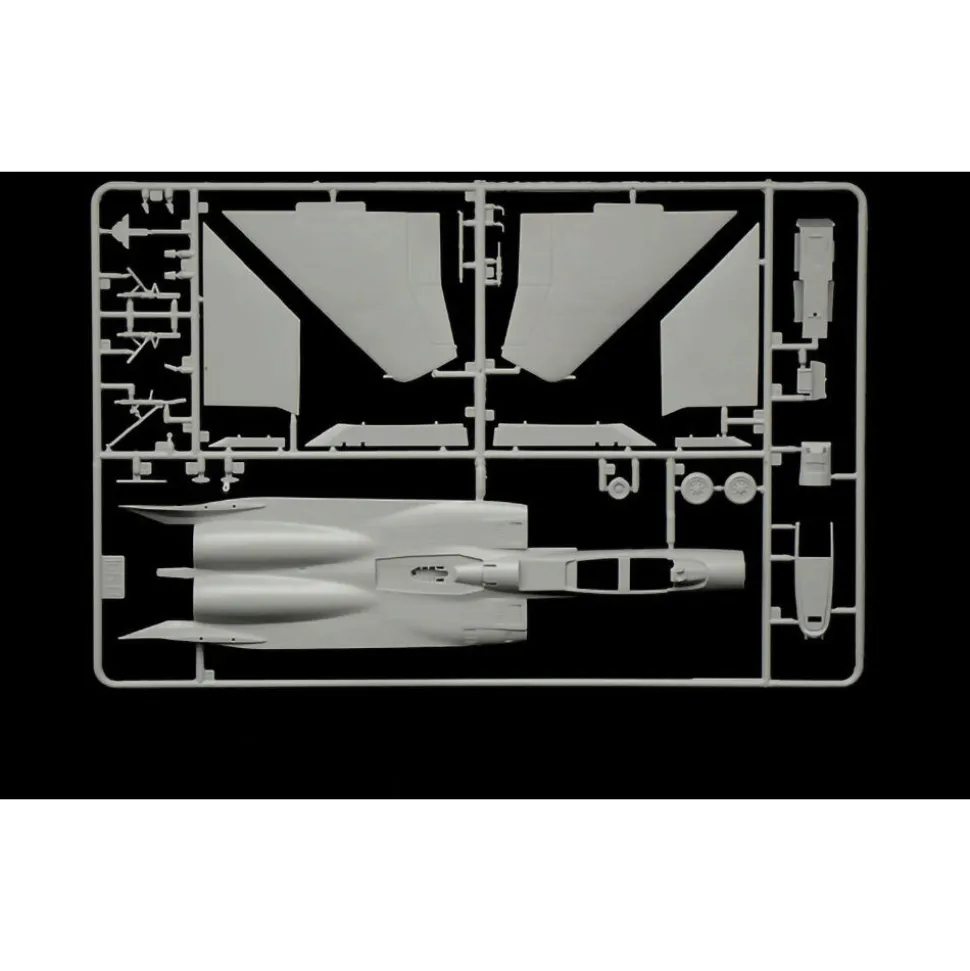 F-15C Eagle 1/72 Kit 1:72 Scale Plastic Model Kit by Italeri