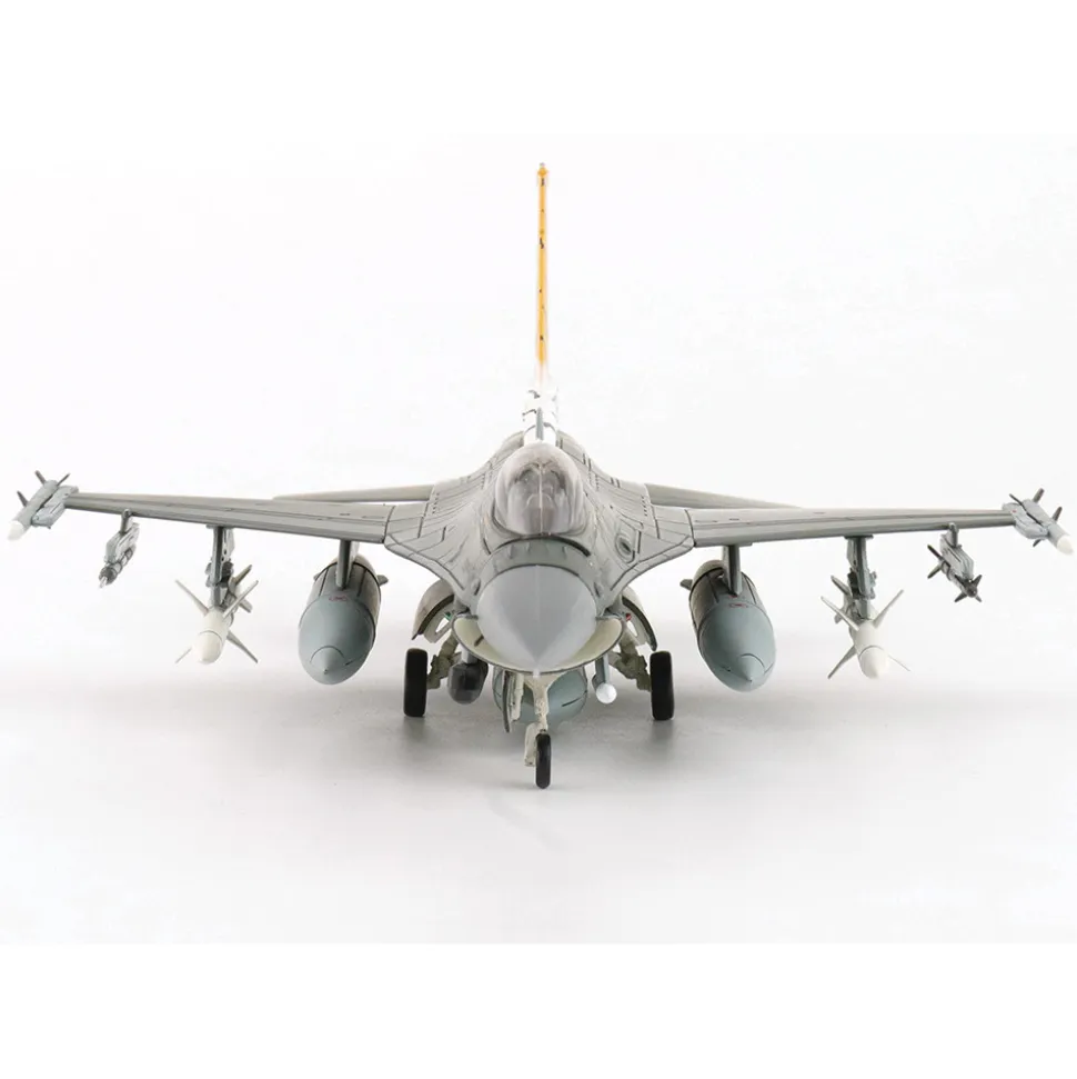 F-16CM Fighting Eagle 1/72 Die Cast Model 1:72 scale Metal by Hobby Master