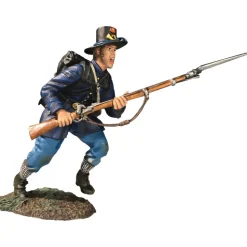 Federal Iron Brigade Charging No.2 William Britain (31294) 1:30 Scale Metal by William Britain