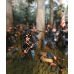 Federal Iron Brigade Kneeling Defending No.2 William Britain (31292) 1:30 Scale Metal by William Britain