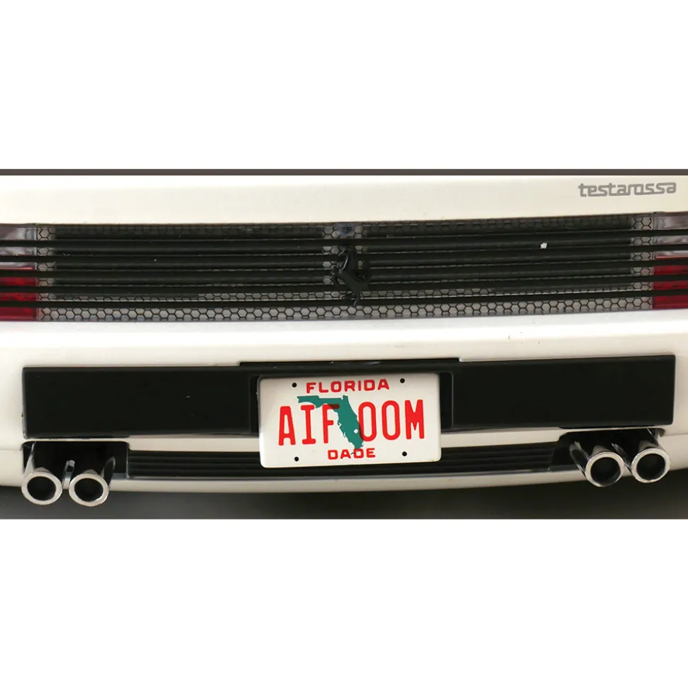 1984 Ferrari Testarossa - White TV Version 1:12 Scale Diecast Model Car by KK Scale