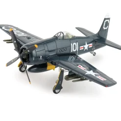 F8F-2 Bearcat 1/72 Die Cast Model 1:72 scale Metal by Hobby Master