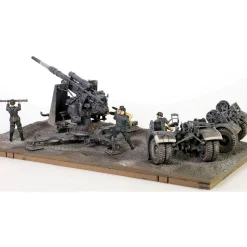 FlaK 36 w/sd.202 Tow Vehicle 1/32 Die Cast Model w/Figures 1:32 Scale by Forces of Valor