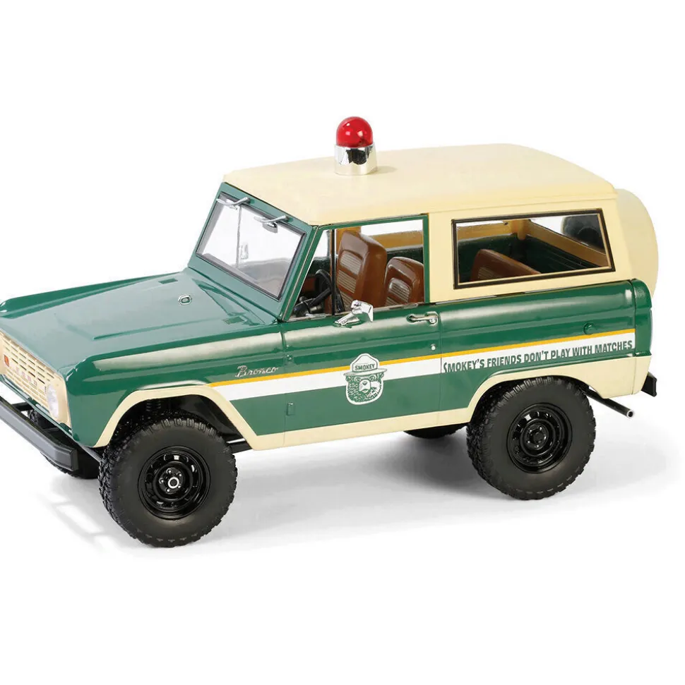 1967 Ford Bronco - Smokey Bear Forest Ranger 1:18 Scale Diecast Model Truck by Artisan by Greenlight