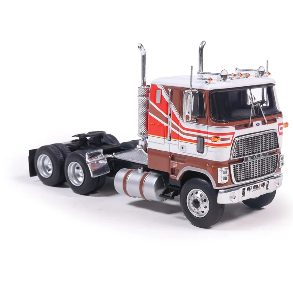 1976 Ford CL 9000 - Brown And Red 1:64 Scale Diecast Model Truck by IXO Models