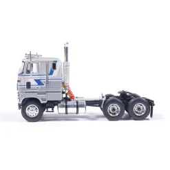Ford COE 9000 - Blue And Silver 1:64 Scale Diecast Model Truck by IXO Models