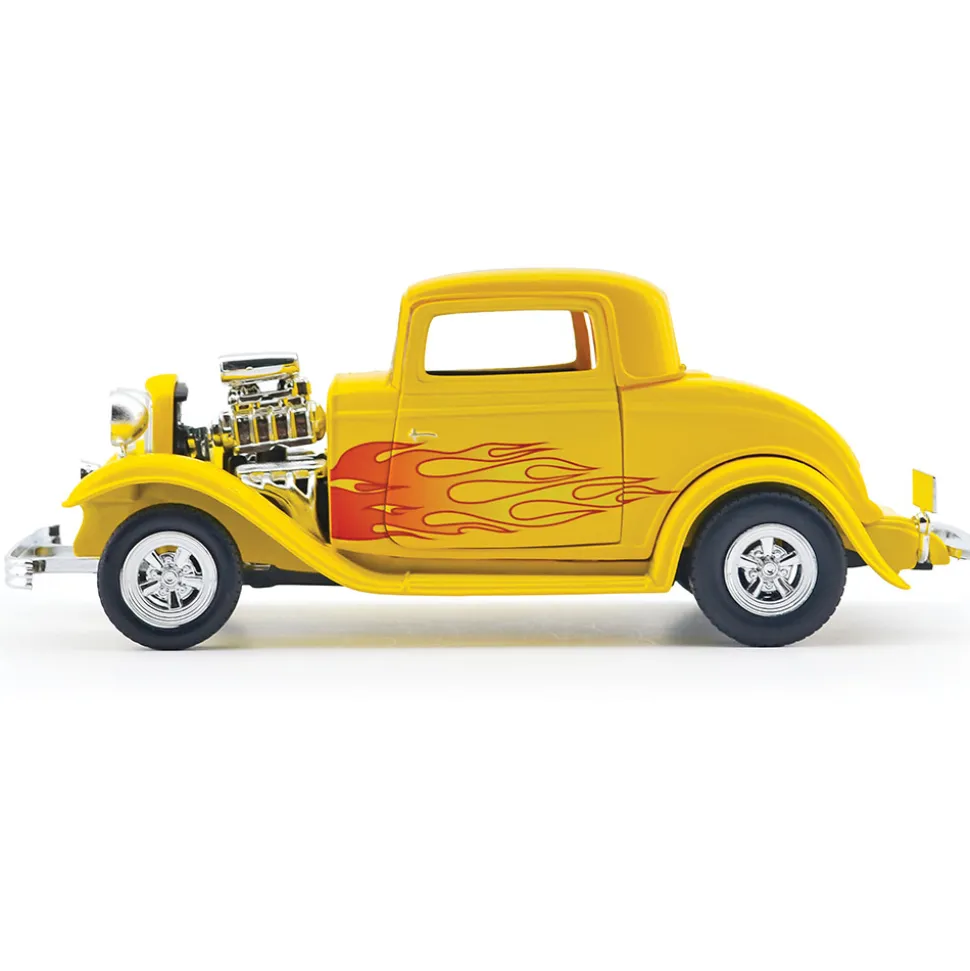 1932 Ford Coupe - Kult Klassics 1:24 Scale Diecast Model Car by Motormax