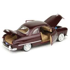 1949 FORD COUPE 1:24 Scale Diecast Model by Motormax