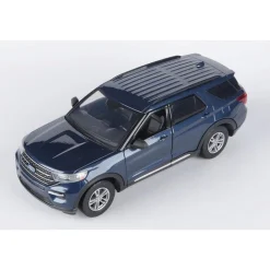 2022 Ford Explorer XLT - Blue 1:24 Scale Diecast Model Truck by Motormax
