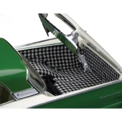 1957 Ford Fairlane 500 Skyliner - Cumberland Green/Colonial White 1:18 Scale Diecast Model Car by Sunstar