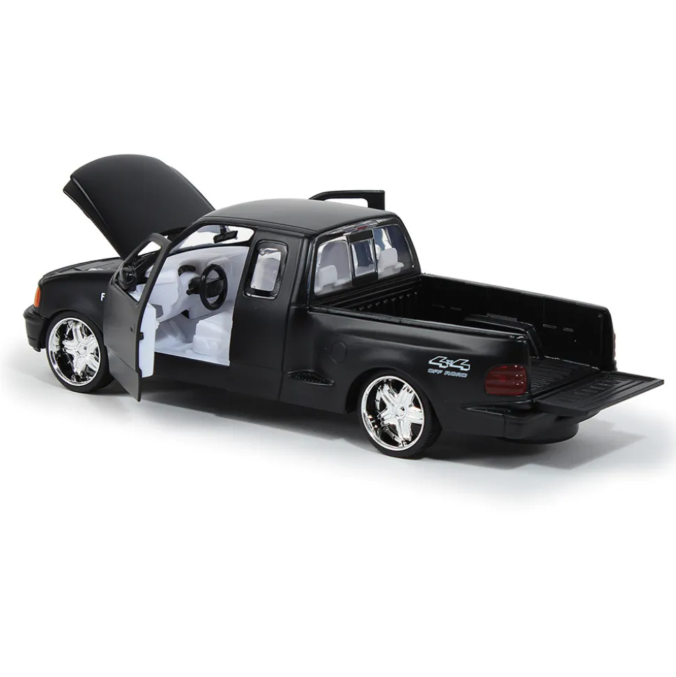2001 Ford F-150 Flare side - Maxx Design 1:24 Scale by Motormax