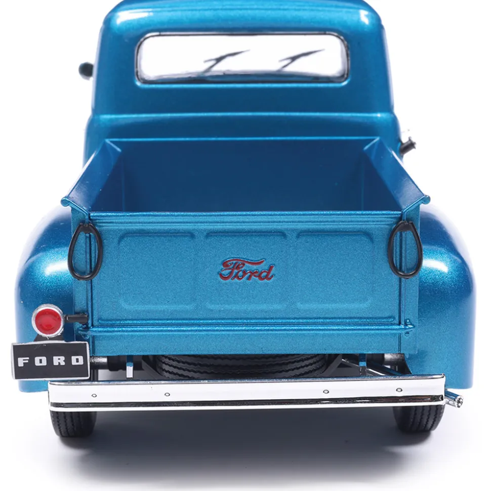 1952 Ford F1 - Light Blue 1:24 Scale Diecast Model Truck by IXO Models