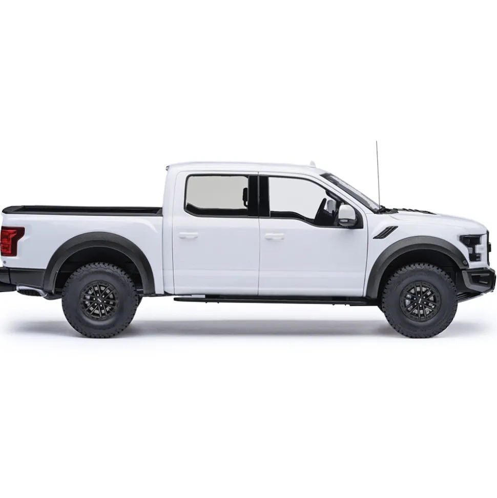 2019 Ford F-150 Raptor Supercrew - Oxford White 1:18 Scale Diecast & Composite Model Truck by AutoArt